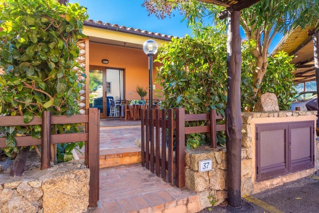 House In Residence With Swimming Pool 2 Km From The Sea Мурта-Мария Экстерьер фото